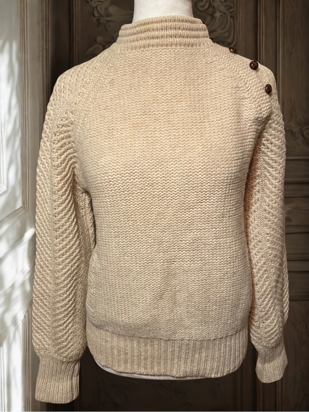 Vintage 1980s EDDIE BAUER Womens Sweater S/P Cream 100% Pure Wool Button Neck - Picture 2 of 12